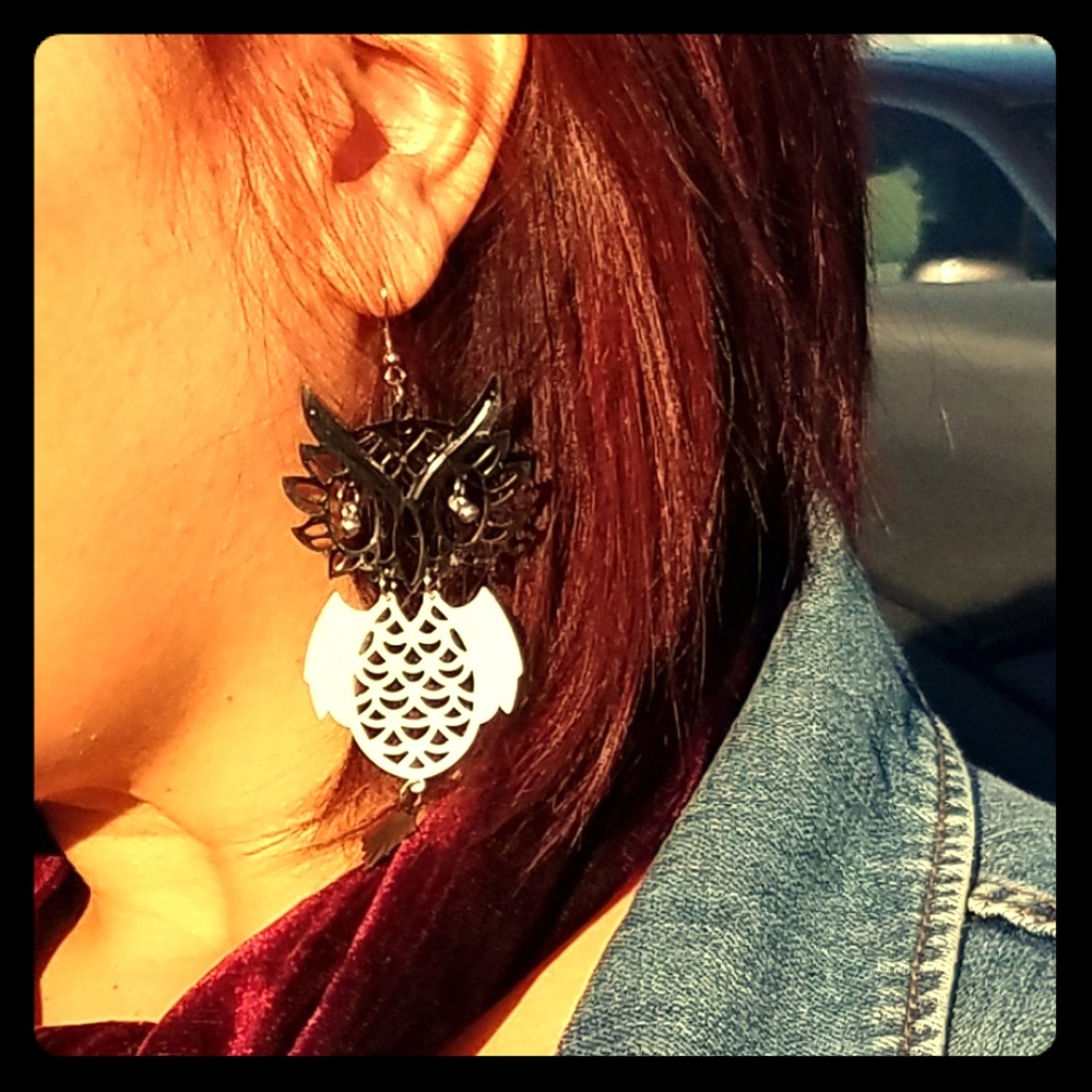 Black and white dangle owl earrings
